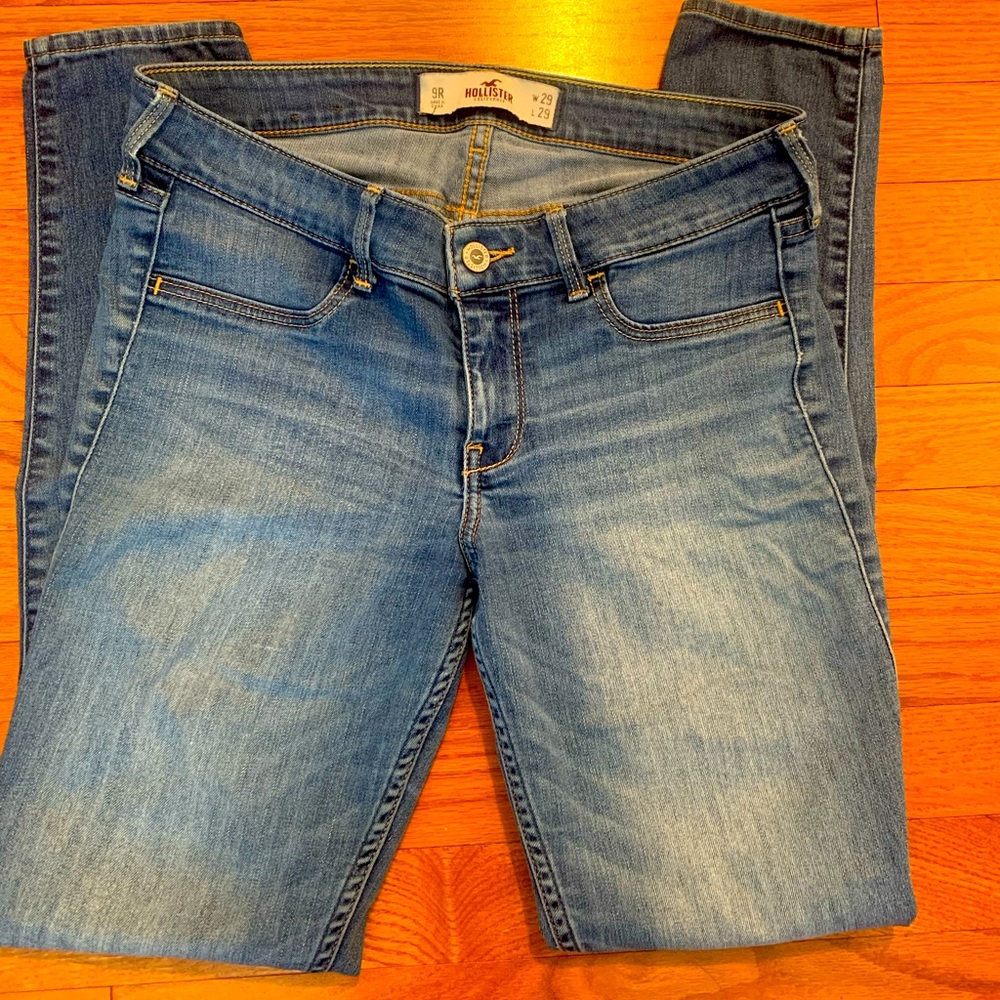 Hollister Low Rise Skinny Jeans